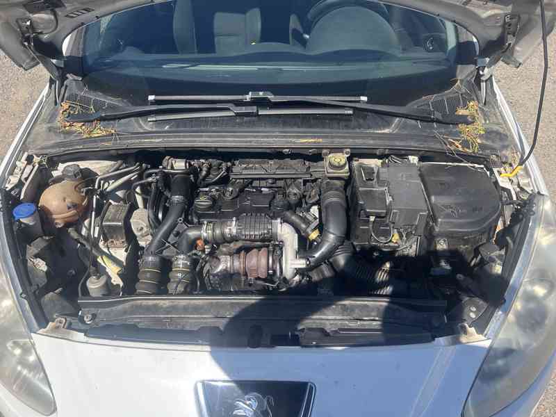 Peugeot 308 1,6HDI 68KW 9H06 prodám díly z vozu - foto 7