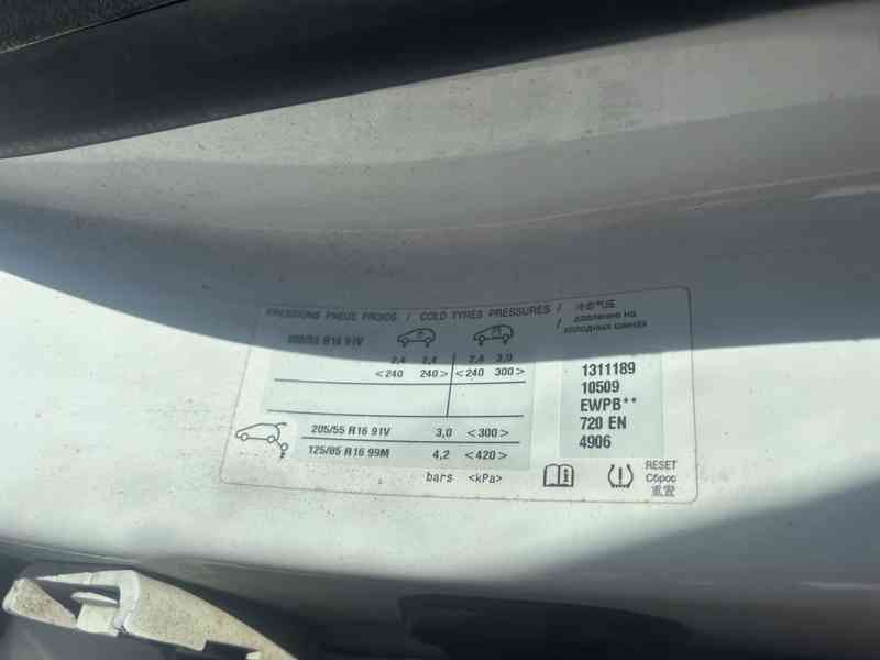 Peugeot 308 1,6HDI 68KW 9H06 prodám díly z vozu - foto 6