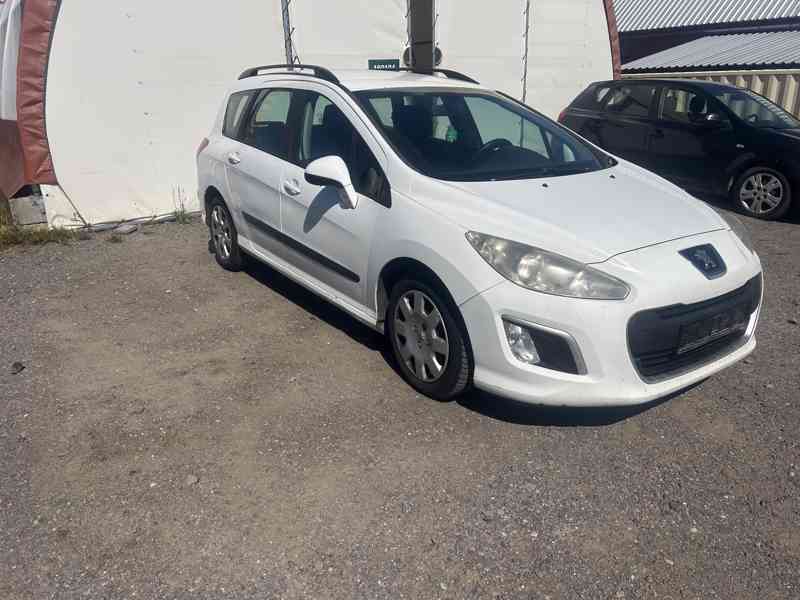 Peugeot 308 1,6HDI 68KW 9H06 prodám díly z vozu - foto 2
