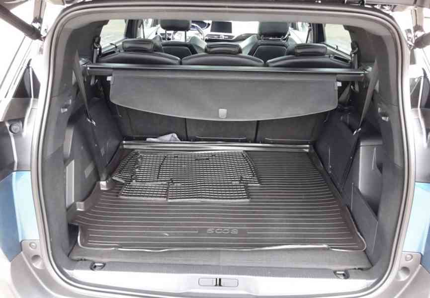 Peugeot 5008 1.6 GT LINE r.v.2018 2.Maj.serv.kníž.ČR - foto 20