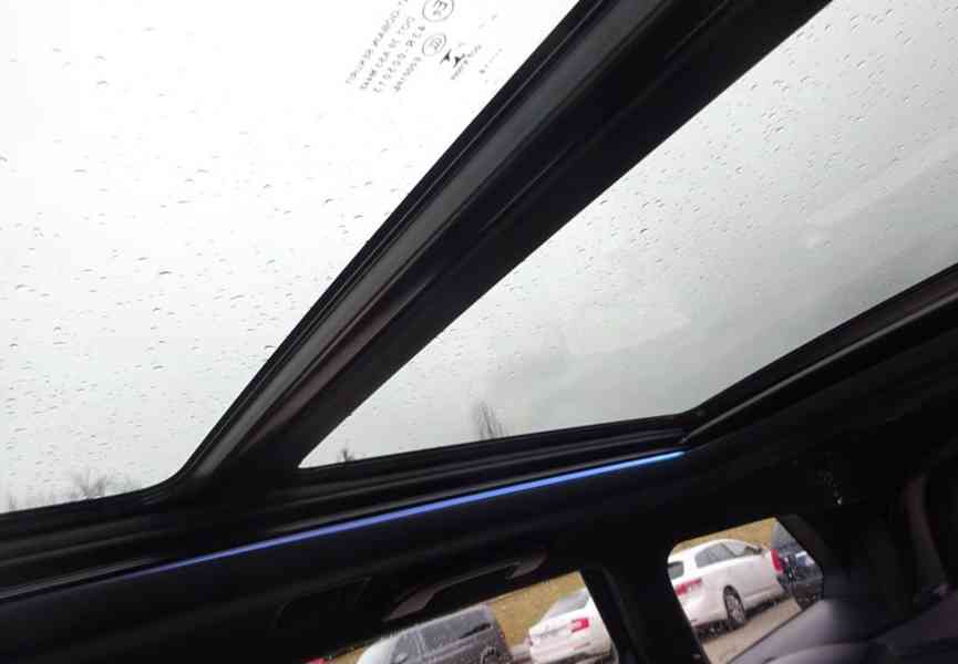 Peugeot 5008 1.6 GT LINE r.v.2018 2.Maj.serv.kníž.ČR - foto 26