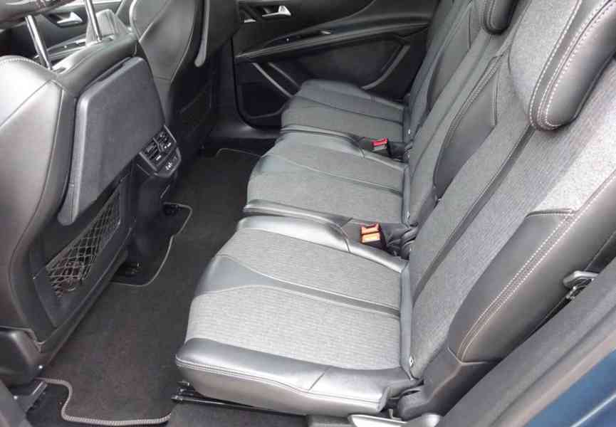 Peugeot 5008 1.6 GT LINE r.v.2018 2.Maj.serv.kníž.ČR - foto 18
