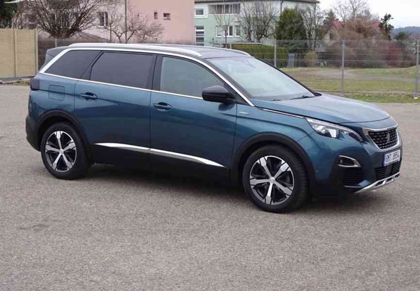 Peugeot 5008 1.6 GT LINE r.v.2018 2.Maj.serv.kníž.ČR - foto 2