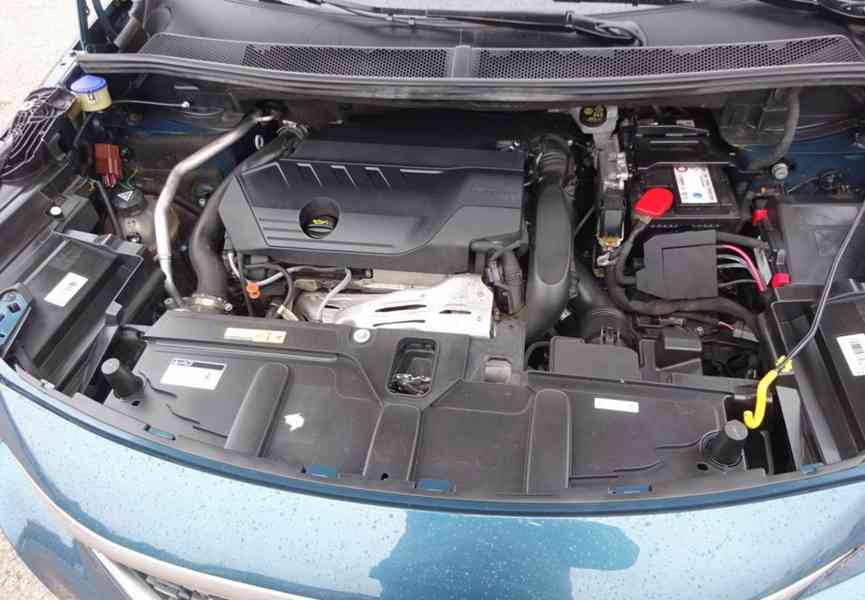 Peugeot 5008 1.6 GT LINE r.v.2018 2.Maj.serv.kníž.ČR - foto 30