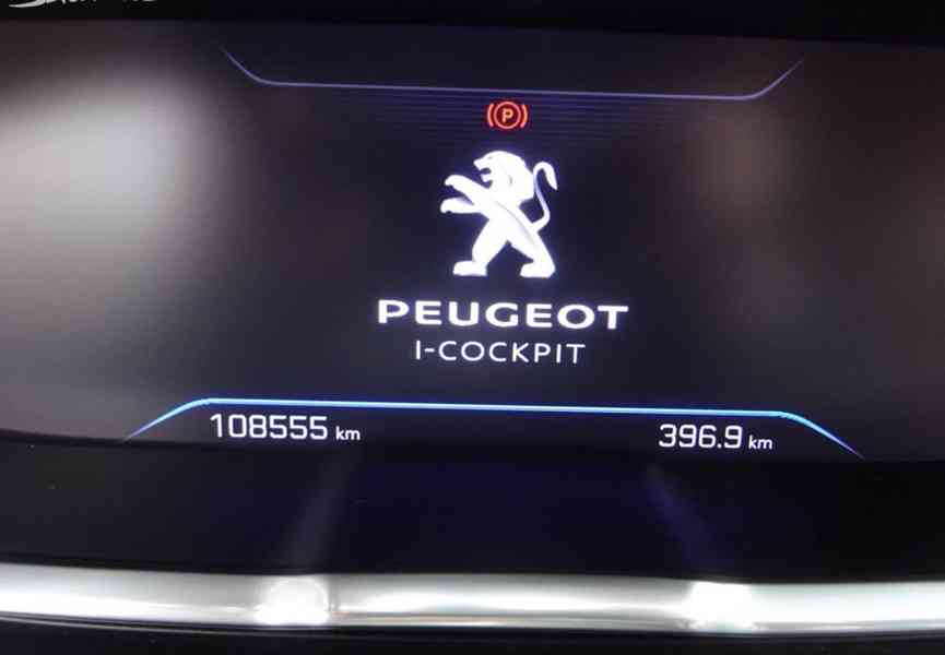 Peugeot 5008 1.6 GT LINE r.v.2018 2.Maj.serv.kníž.ČR - foto 7