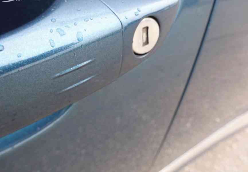 Peugeot 5008 1.6 GT LINE r.v.2018 2.Maj.serv.kníž.ČR - foto 25