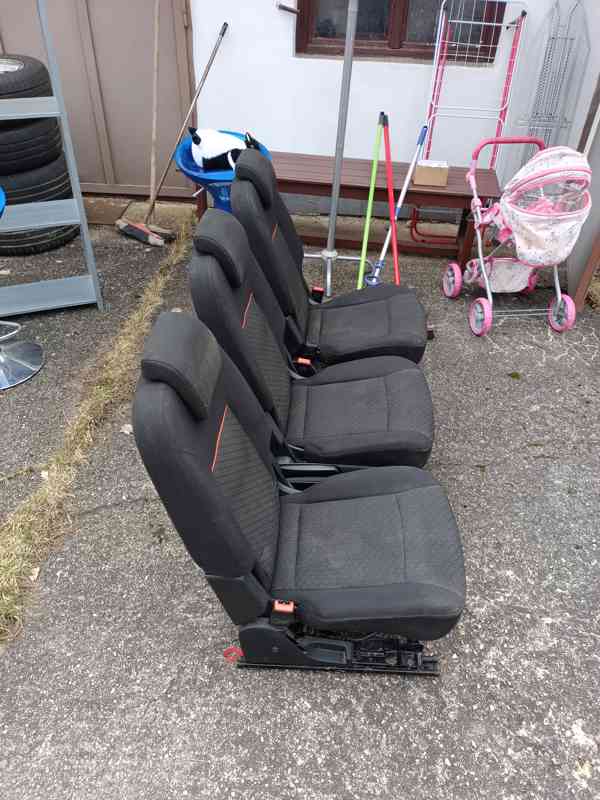 Sedačky Ford Galaxy 2.řada - foto 4
