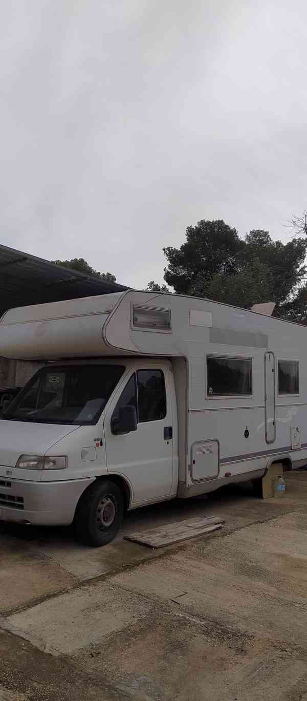 Darování karavanu Fiat Ducato Challenger z roku 2000 - foto 1