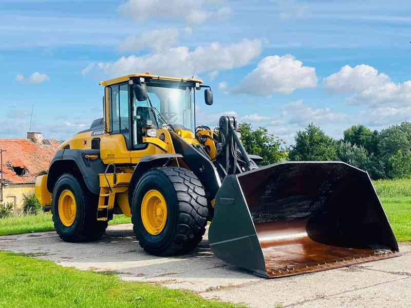 Kolový nakladač Volvo L120H (Možnost leasingu) - foto 6