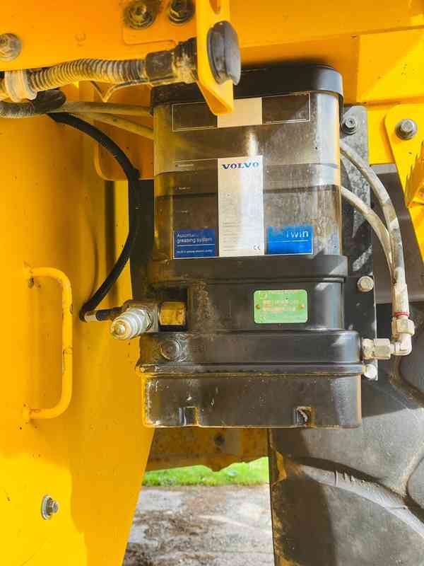 Kolový nakladač Volvo L120H (Možnost leasingu) - foto 18