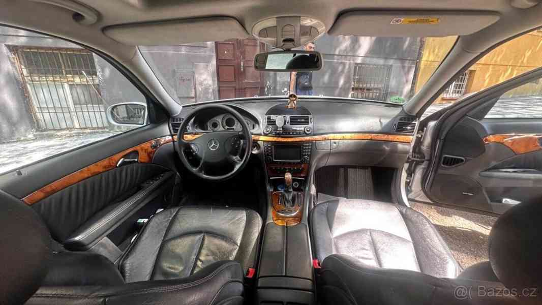 Mercedes-Benz Třídy E 3,2   W211 Vzhled AMG - foto 4