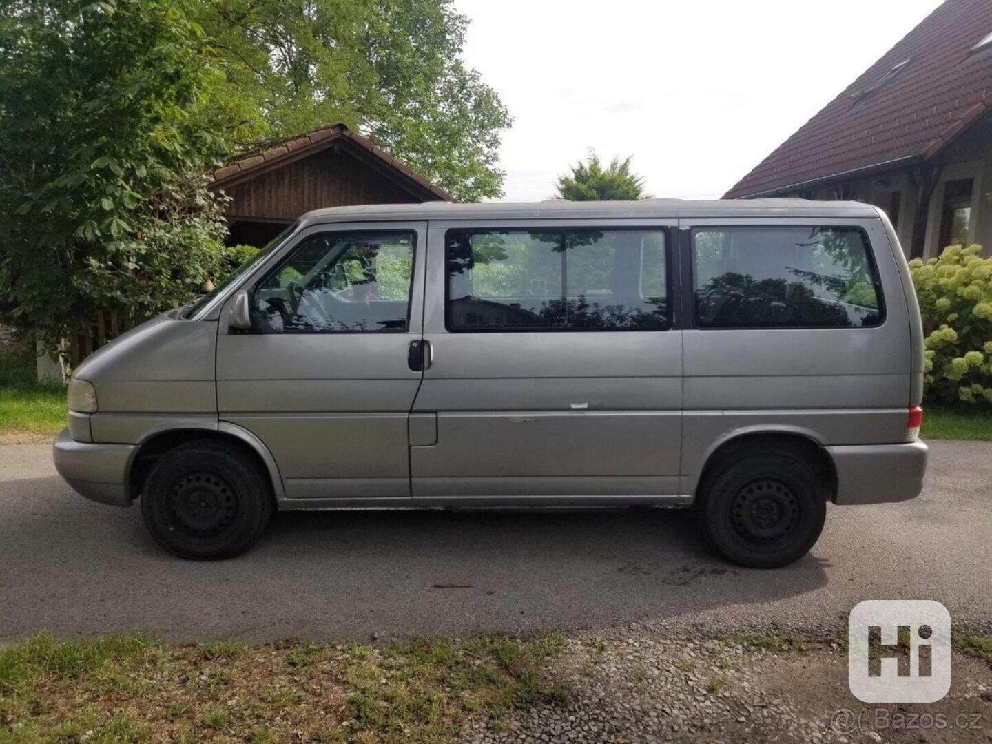 Volkswagen Caravelle 2,5   Caravelle T4 s plošinou pro IN - foto 1