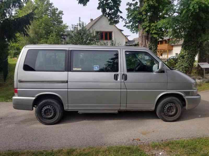 Volkswagen Caravelle 2,5   Caravelle T4 s plošinou pro IN - foto 20