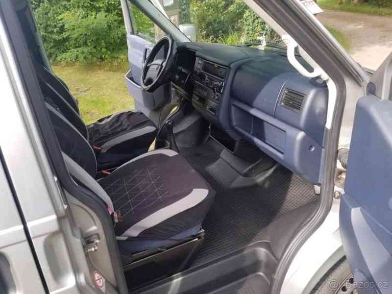 Volkswagen Caravelle 2,5   Caravelle T4 s plošinou pro IN - foto 5