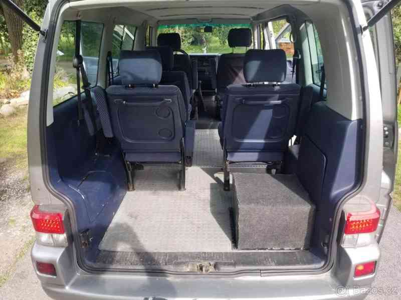 Volkswagen Caravelle 2,5   Caravelle T4 s plošinou pro IN - foto 3