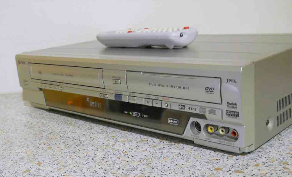 Funai DRV-A3635 - Záznam z VHS na DVD - foto 4