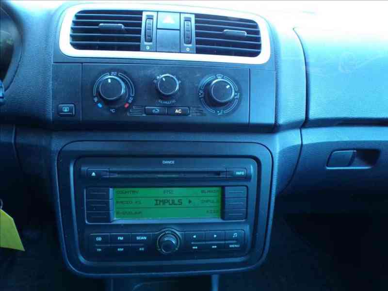 Škoda Roomster 1,4 16V SCOUT - foto 7