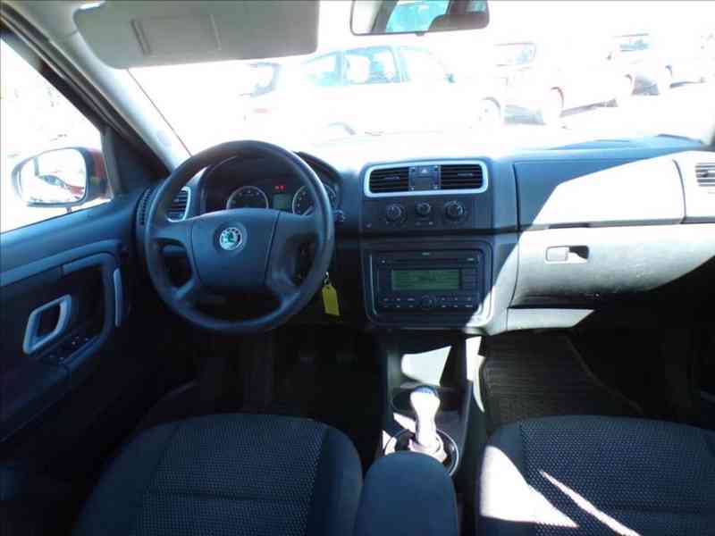 Škoda Roomster 1,4 16V SCOUT - foto 5
