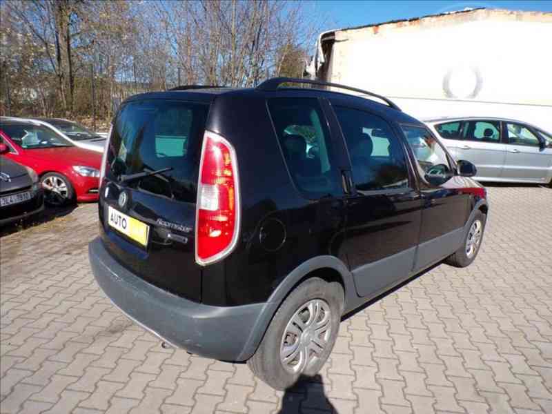 Škoda Roomster 1,4 16V SCOUT - foto 4