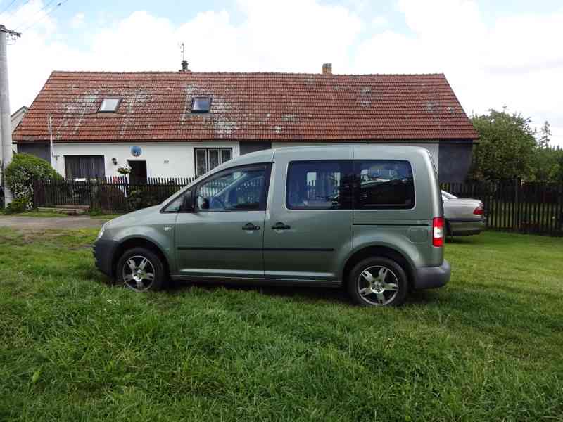 CADDY LIFE 7MÍST - foto 1