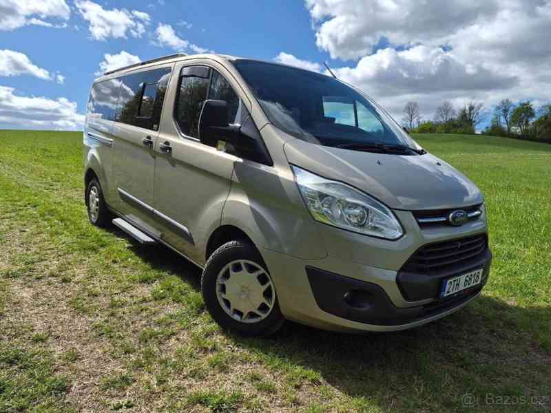 Ford Tourneo Custom 2,2 - foto 4