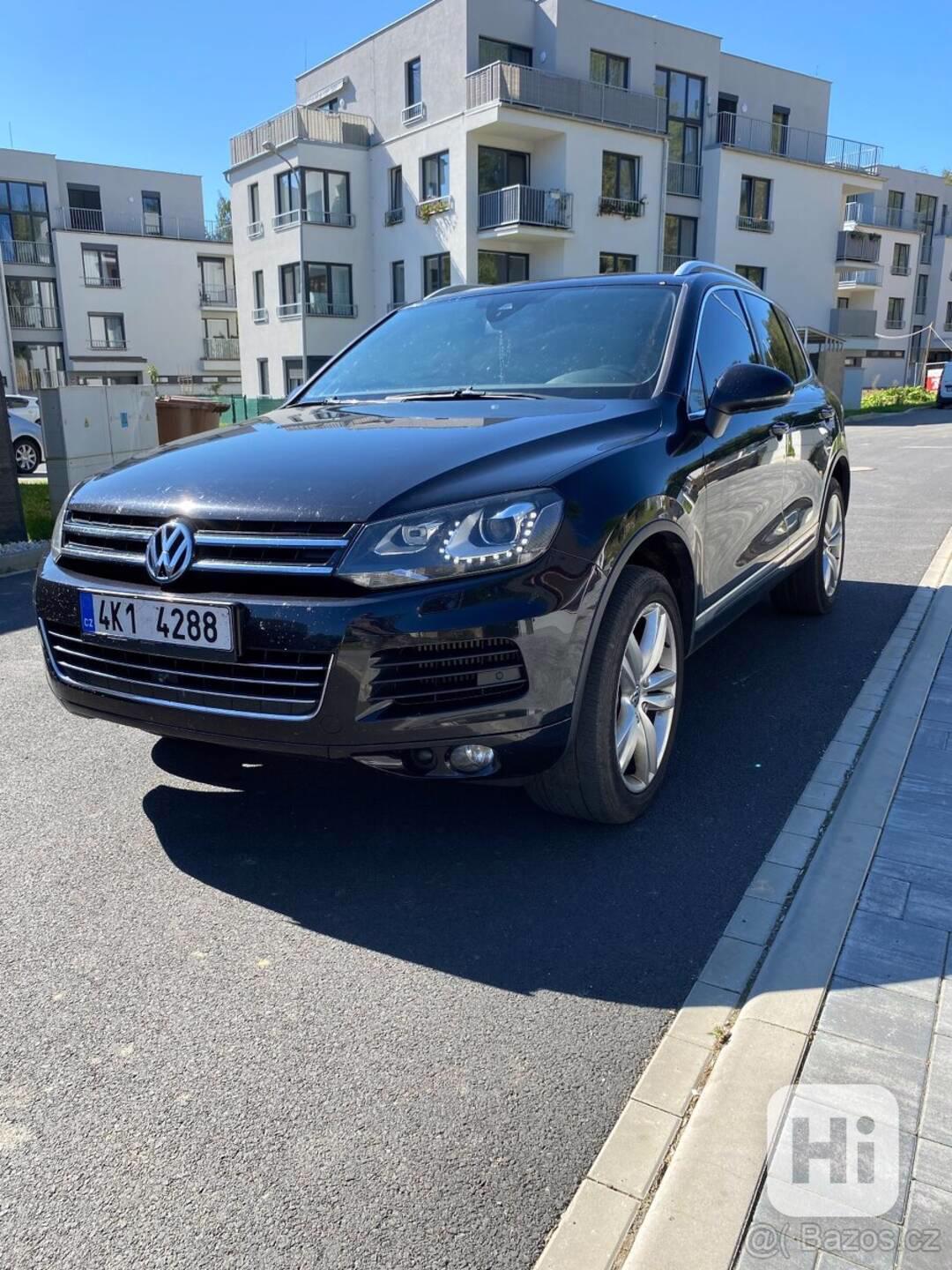 VW TOUAREG 2011 3.0 180kw, Full vývaba,, exclusive”   - foto 1