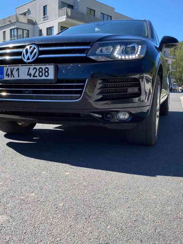 VW TOUAREG 2011 3.0 180kw, Full vývaba,, exclusive” - foto 4
