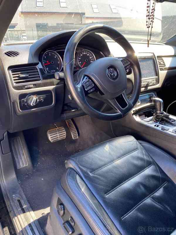VW TOUAREG 2011 3.0 180kw, Full vývaba,, exclusive” - foto 5