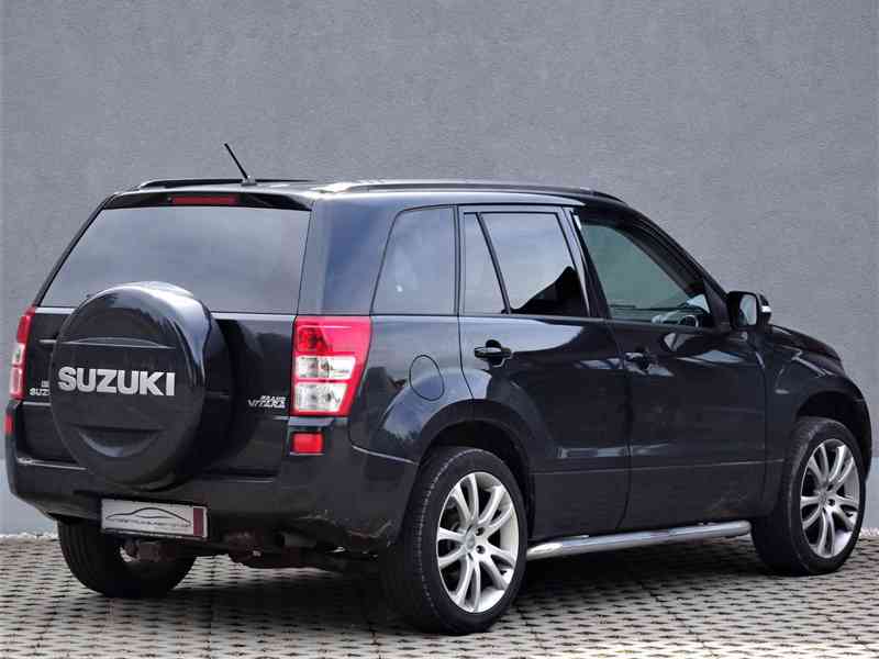 Suzuki Grand Vitara 2.4i Comfort+ benzín 124kw - foto 16