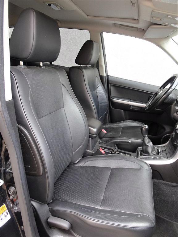 Suzuki Grand Vitara 2.4i Comfort+ benzín 124kw - foto 8