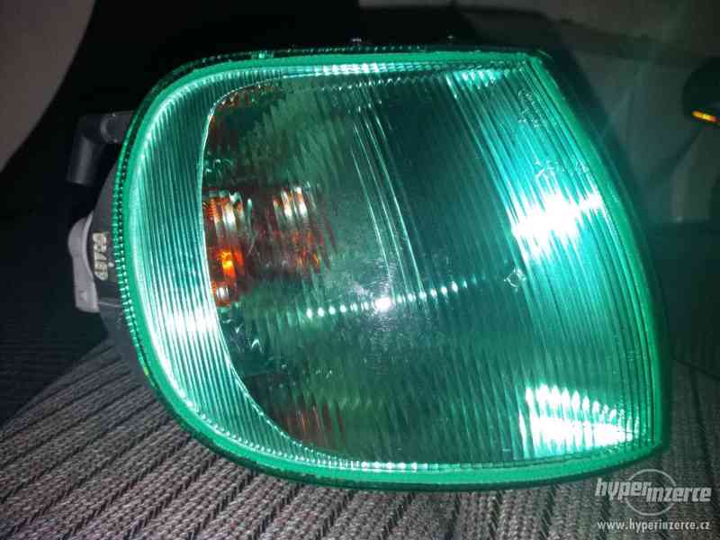 Nové přední zelené blinkry Hella VW Polo 6N - foto 5