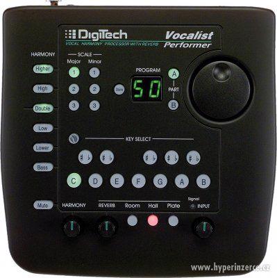 Vocalist Performer – Vocal Harmony Processor With Revers - foto 1