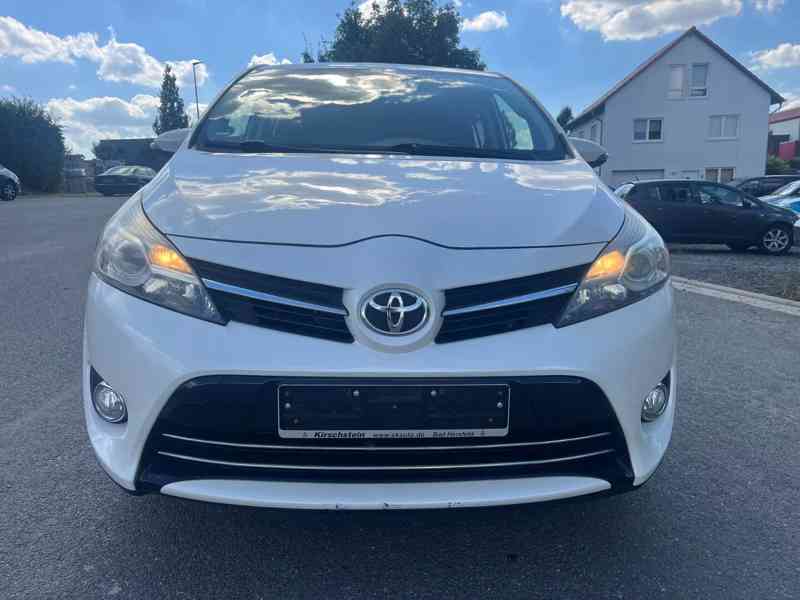Toyota Verso 1,8i Life benzín 108kw - foto 9