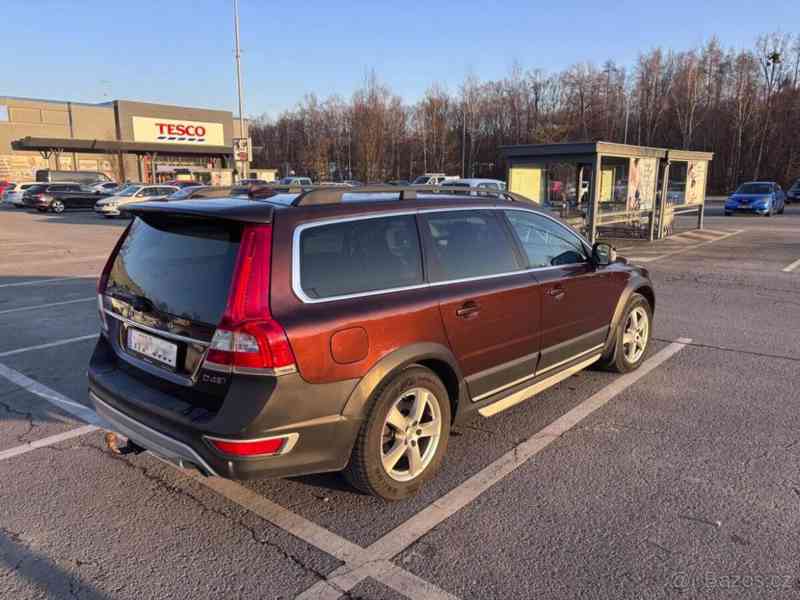 Volvo XC70 2,4   td, 133 kw, MY 2016 - foto 10