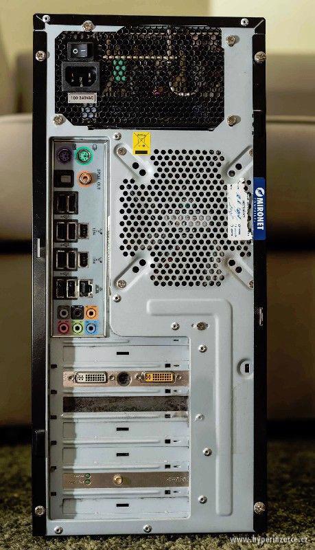 Sleva PC sestava Win10 64bit a dva 20" monitory - foto 3