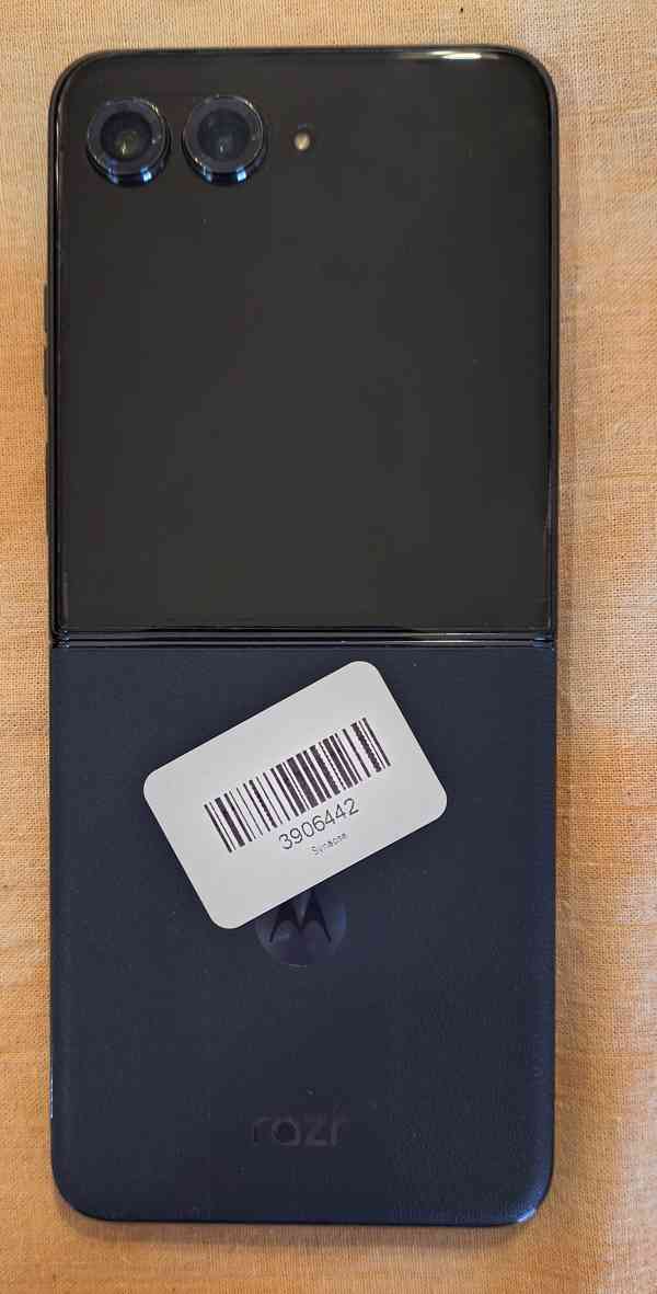 Prodám Motorola Razr 50 Ultra Midnight Blue 12/512 GB - foto 7