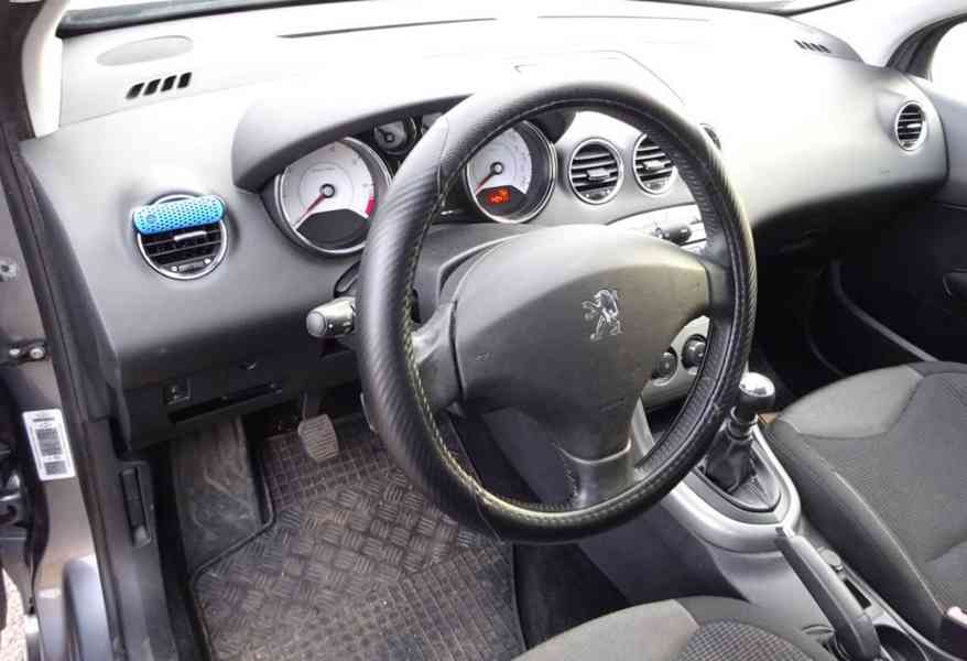 Peugeot 308 1.6i r.v.2010 serviska STK:9/2027 - foto 5