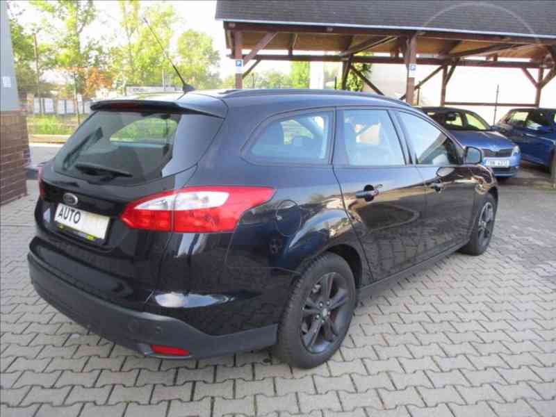 Ford Focus 1,0 EcoBoost - foto 4