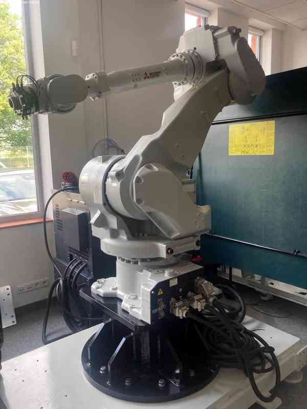 Robot MITSUBISHI RV-70FM-D1-S15 - foto 2