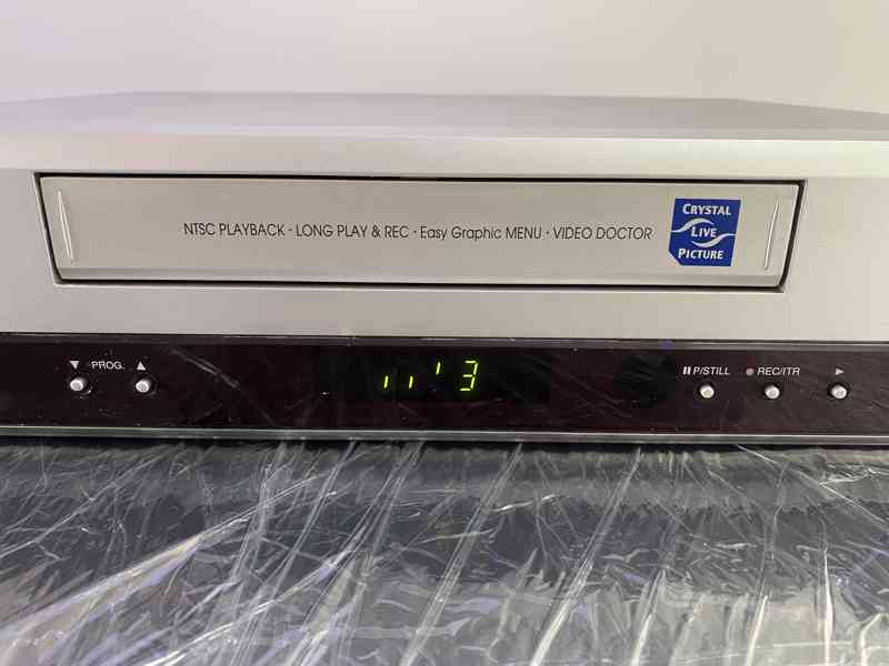 Videorekordér VHS GPX VRC9969Y - foto 2