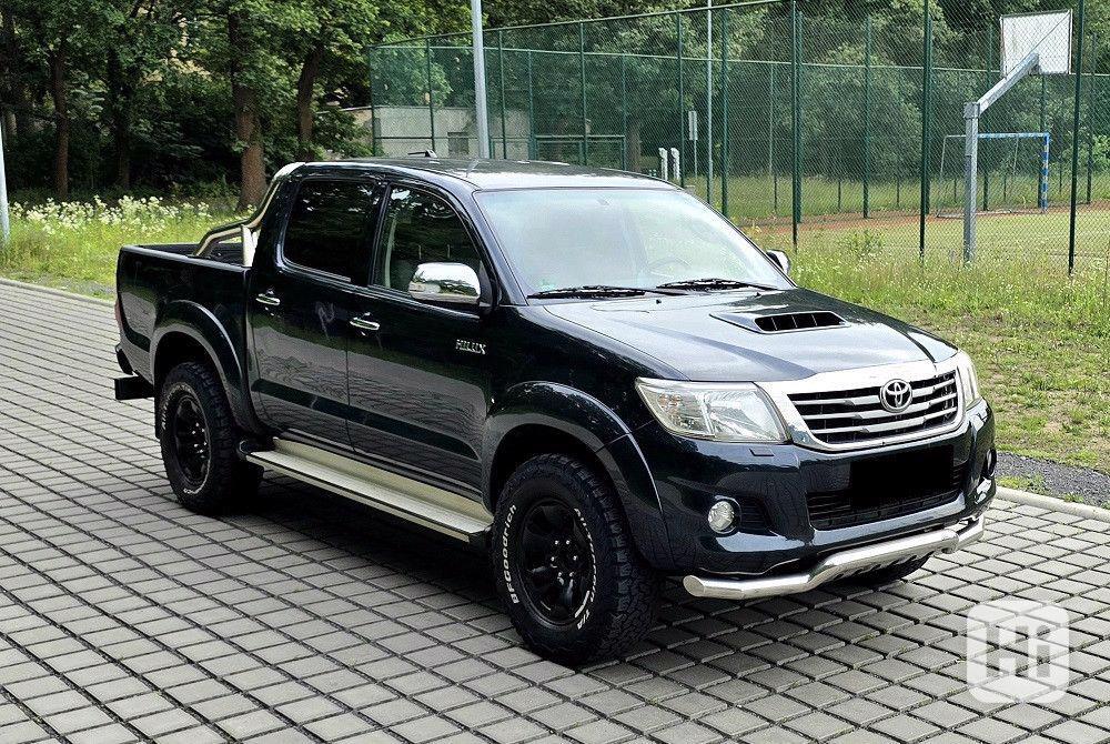 Toyota Hilux 3.0 D-4D Aut. 4x4 126kw - foto 1