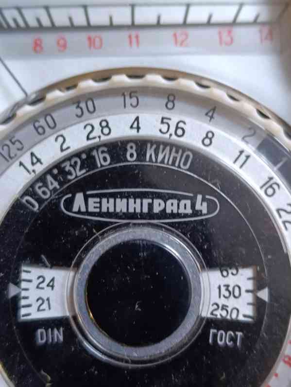 Vintážní selénový expozimetr Leningrad 4 - foto 3