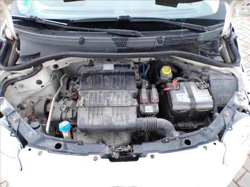 Fiat 500 1,2 i PANORAMA - foto 16