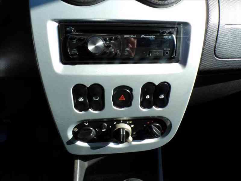 Dacia Logan 1,6 i KLIMA,TAŽ.ZAŘ. - foto 7