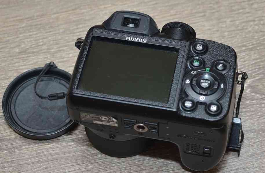 Fujifilm FinePix S1000fd *10 Mpx CCD*12x opt. zoom - foto 7