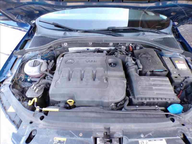 Škoda Octavia 1,6 TDI - foto 12