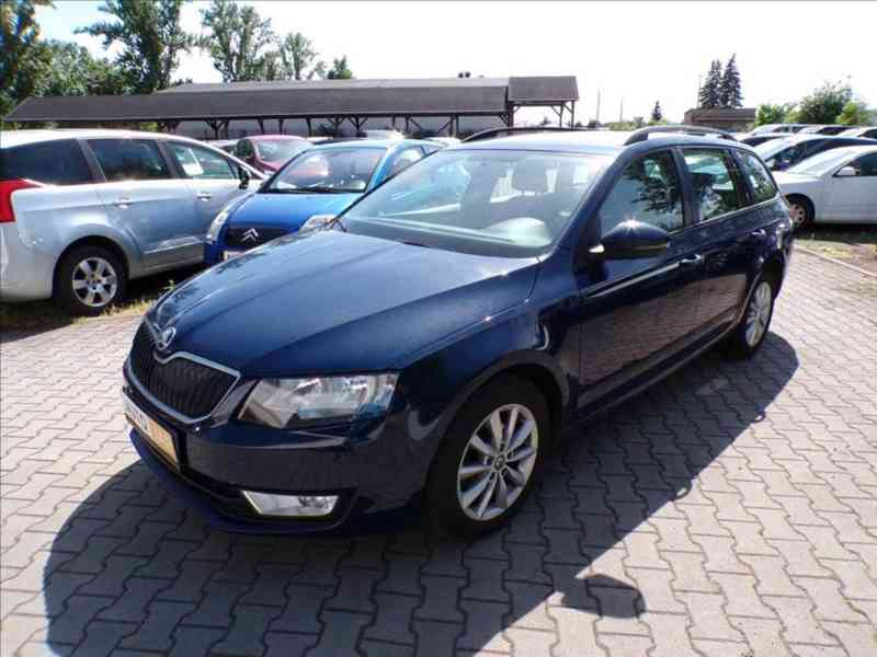 Škoda Octavia 1,6 TDI - foto 2