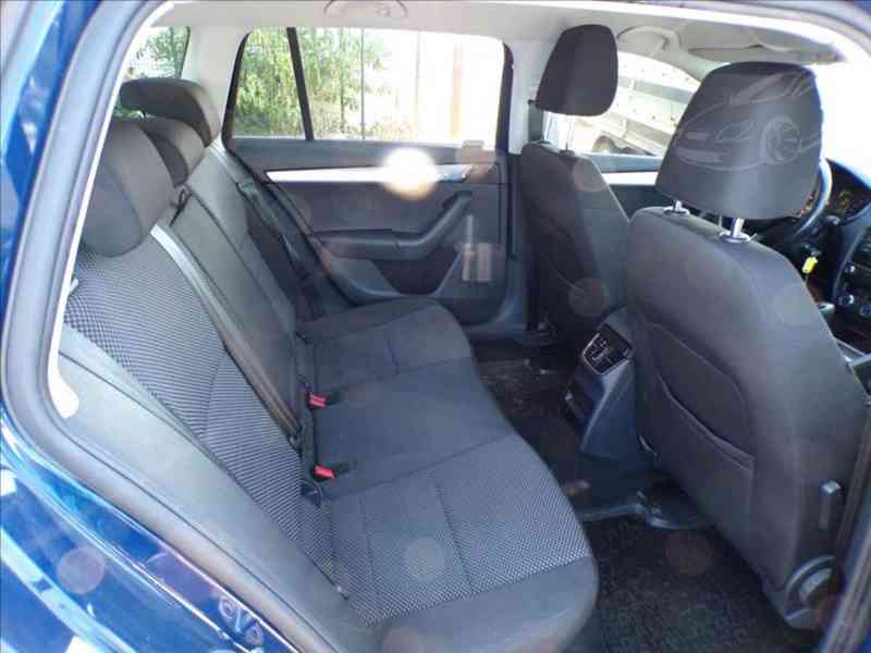 Škoda Octavia 1,6 TDI - foto 10