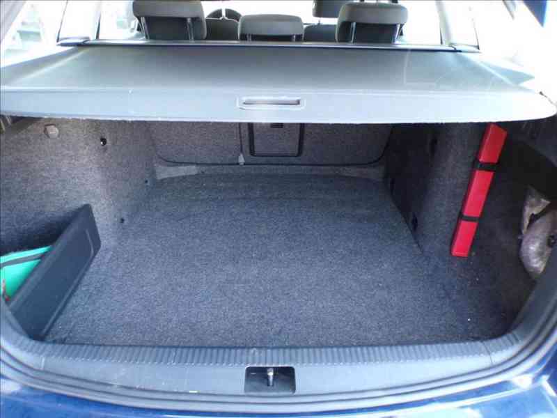 Škoda Octavia 1,6 TDI - foto 9