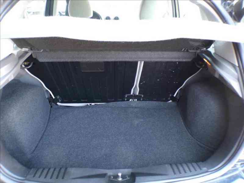 Ford Fiesta 1,6 16V KLIMA,ALU KOLA - foto 9